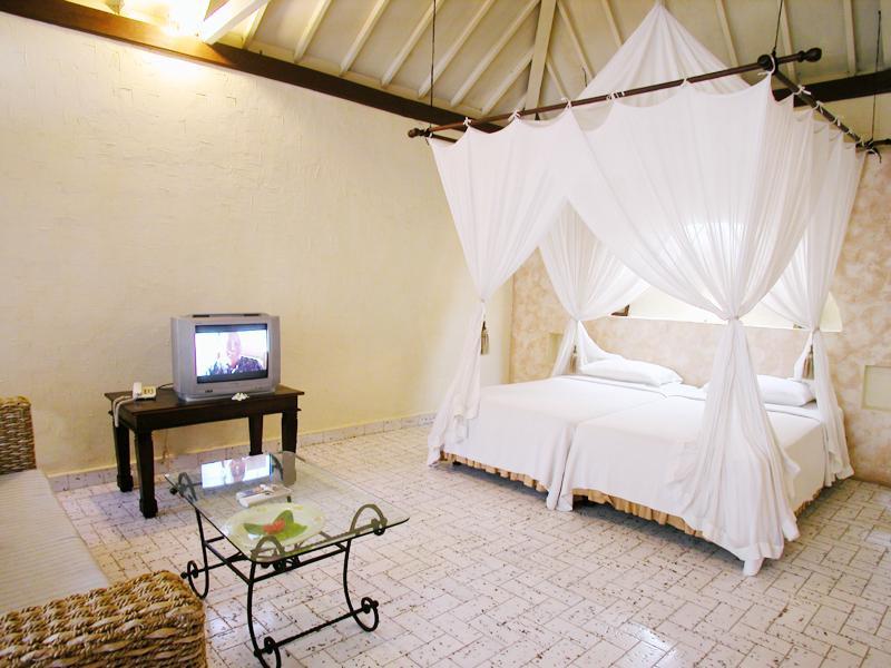 The Alit Hotell Kuta Lombok Exteriör bild